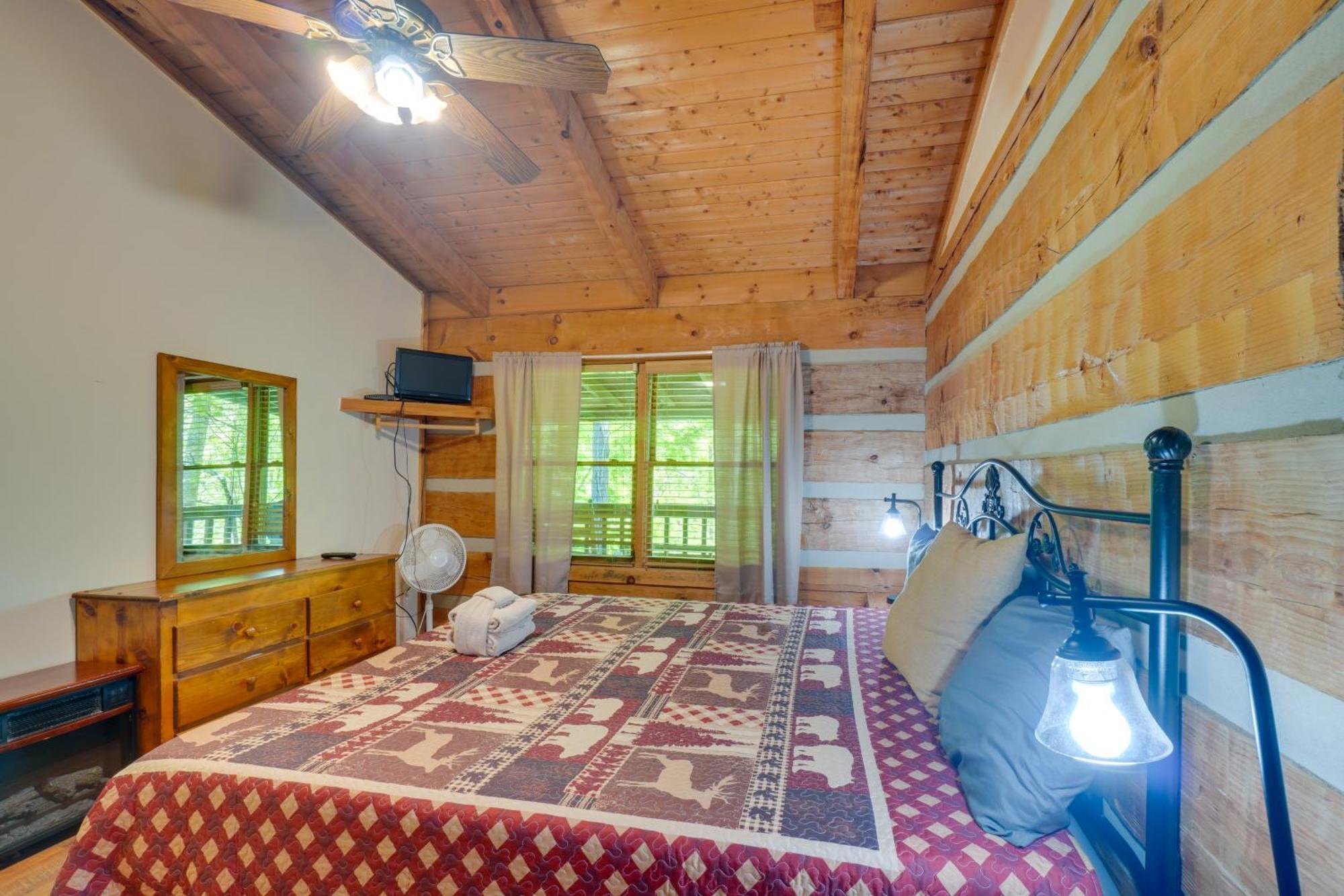 Gatlinburg Cabin With Hot Tub About 6 Mi To Downtown! ภายนอก รูปภาพ